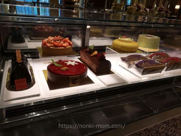 【Grand Hyatt Manila】ケーキが絶品！おしゃれラウンジとアフタヌーンティレビュー
