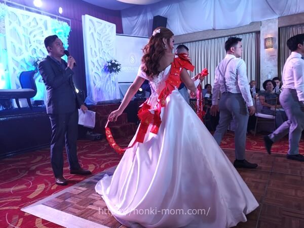 【フィリピン結婚式】驚きの日本との違い15選！ご祝儀・服装・セレモニーの様子をまとめます